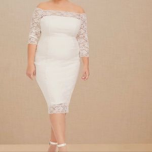 Torrid Special Occasion/ Wedding Ivory Lace Bodycon Off Shoulder Dress NWT